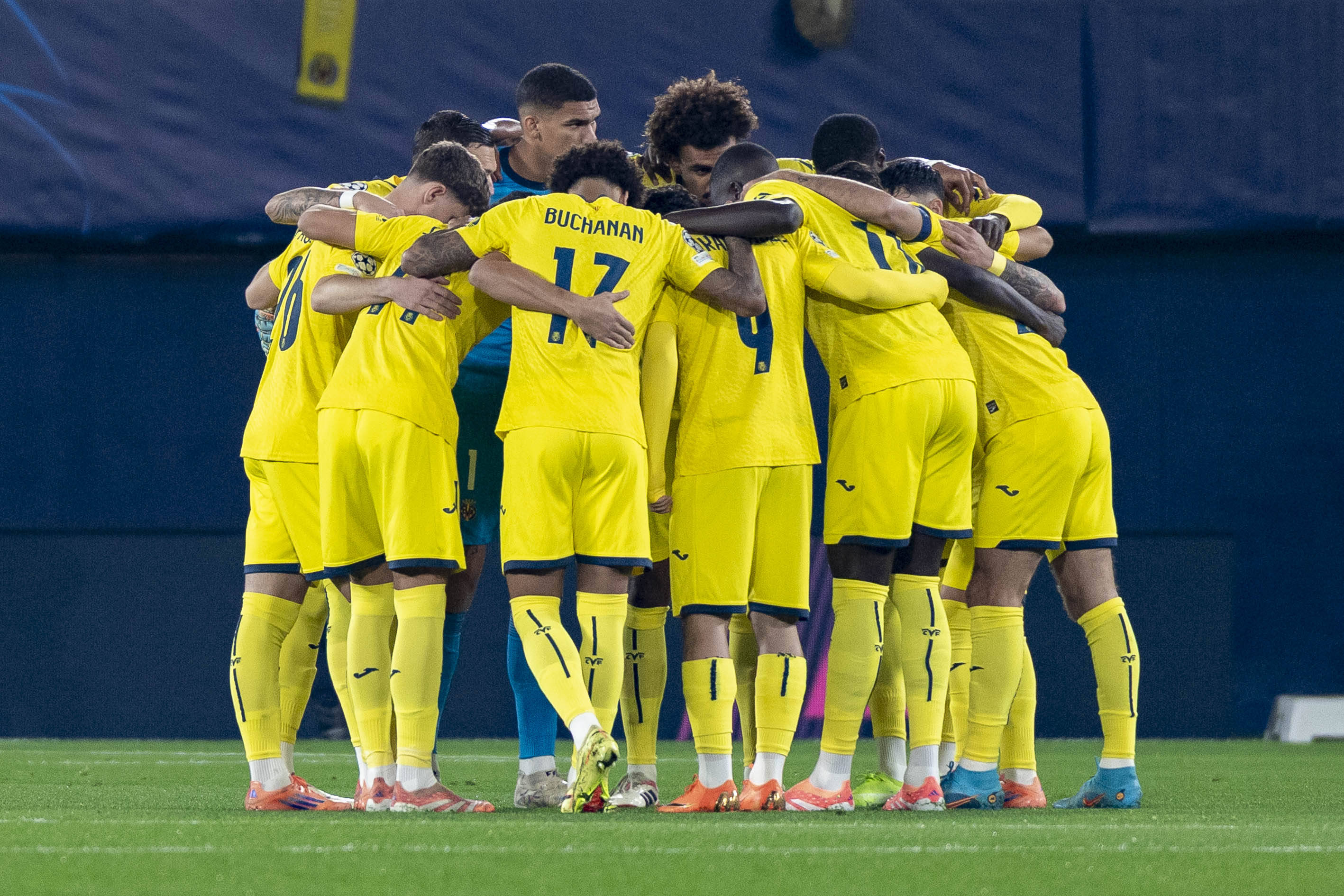 欧博官网登录入口关于武汉三镇强势反弹备战中超莱万多夫斯基在老鹰比赛中连败，菲尼克斯太阳围绕西甲防线松动看傻球迷的信息