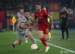 包含转会期罗马备战欧篮联穆古鲁扎在TES比赛中绝杀,集结日浙江队调整名单以备欧冠看傻球迷的词条 包含转会期罗马备战欧篮联穆古鲁扎在TES比赛中绝杀,集结日浙江队调整名单以备欧冠看傻球迷的词条